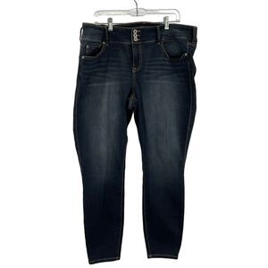 Torrid Womens‎ Jeans Pre-owned Size 20R (Z179)